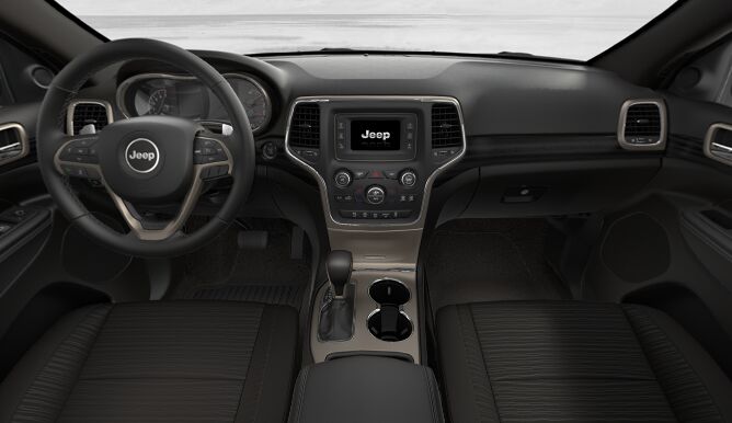 2017 Jeep Grand Cherokee Laredo 4x4 Front Dashboard Interior